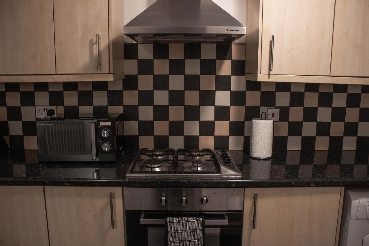 Business Friendly 3Br Home - King Size Beds & Centrally Located Swansea Exterior photo