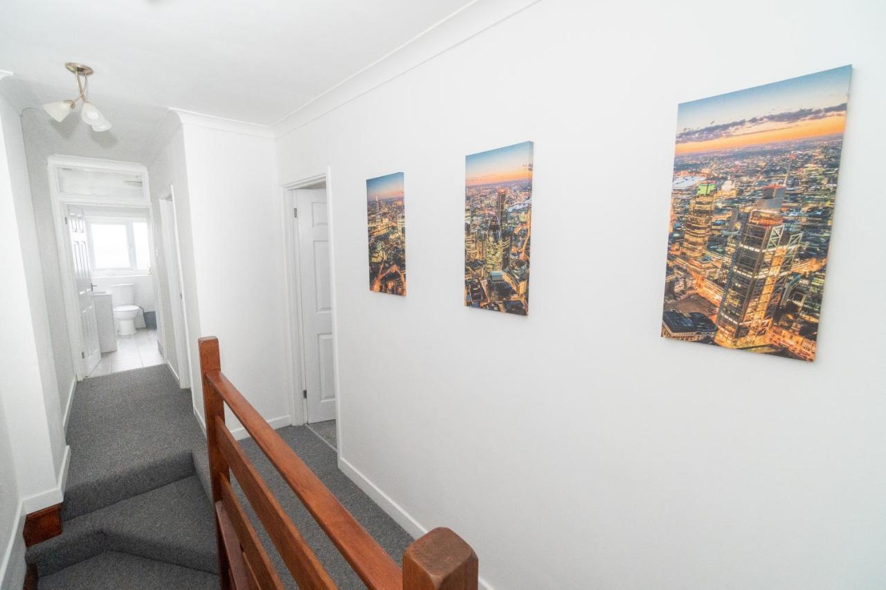 Business Friendly 3Br Home - King Size Beds & Centrally Located Swansea Exterior photo